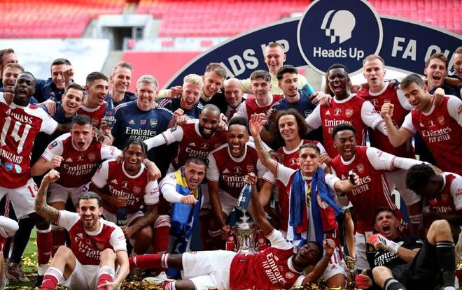 阿方索-戴维斯：复出的感觉太棒了，我满脸笑容（阿方索-戴维斯：重返赛场太爽了，脸上挂满笑容）