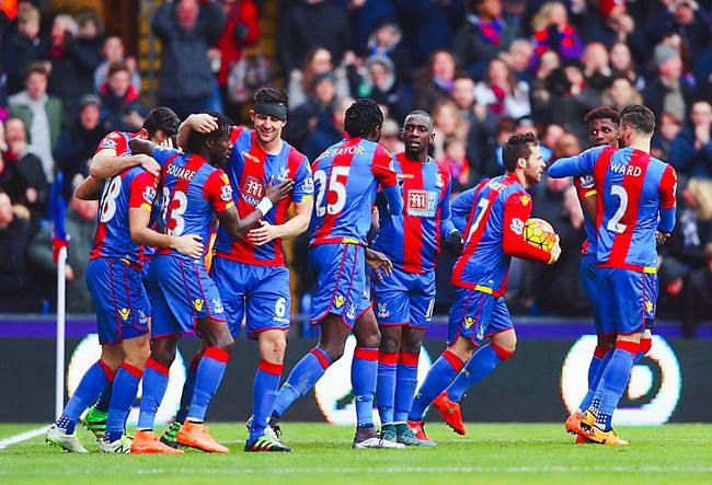 王曼昱击败帕瓦德，梁靖崑被勒布伦逆转，没把握住局点（王曼昱力克帕瓦德，梁靖崑遭勒布伦逆转，关键局点未能把握）