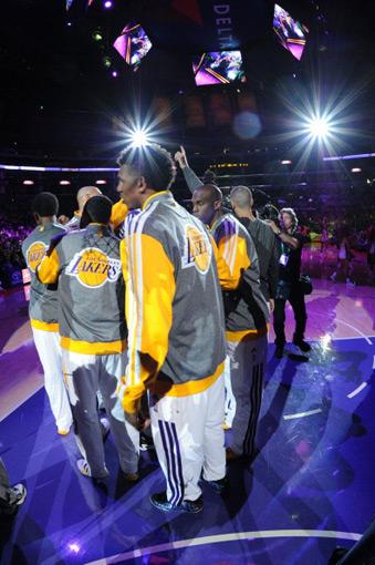 齐达内：小球员要先感受到足球的乐趣，再考虑职业发展问题（齐达内：小球员应先享受踢球的乐趣，再考虑职业规划）