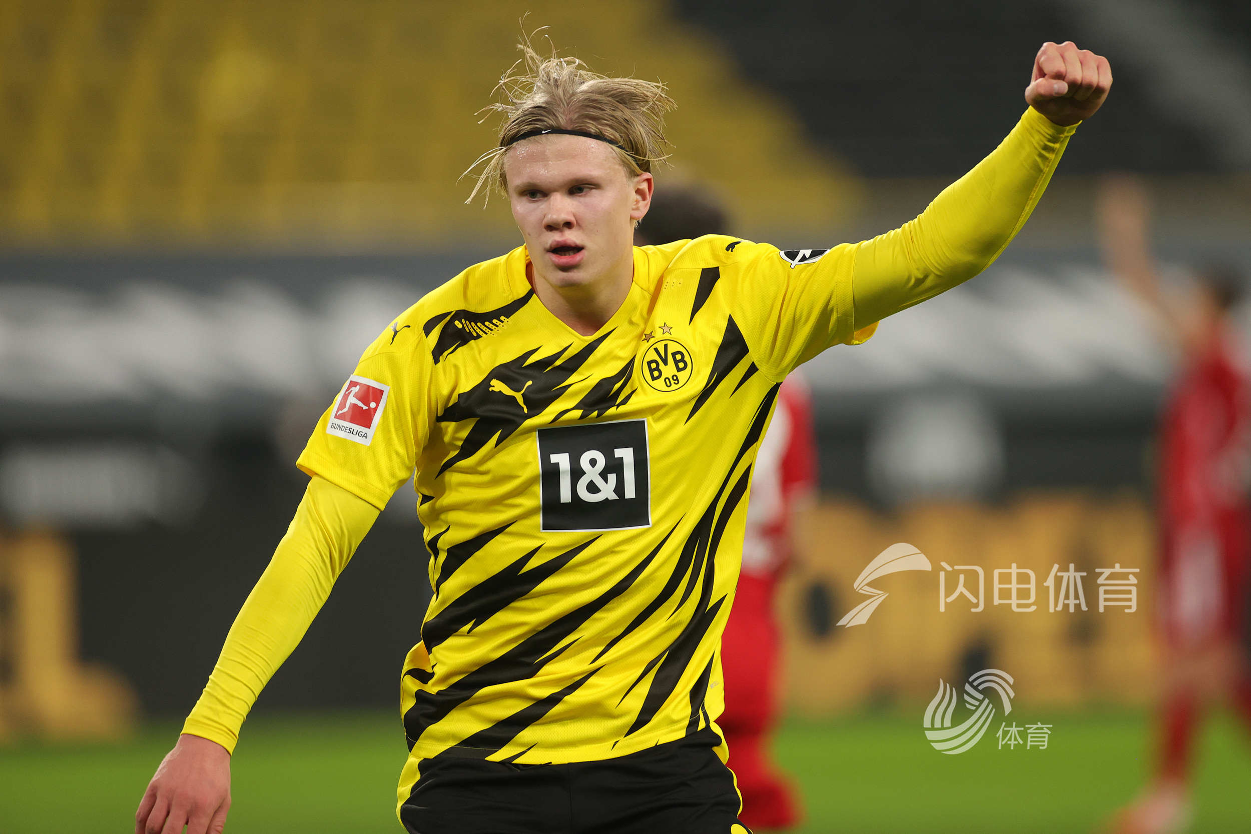 “独眼飞翼” 米农古：非洲杯首秀绝杀英雄，左眼失明难挡绿茵雄心（米农古：左眼失明仍翱翔，非洲杯首秀绝杀成英雄）