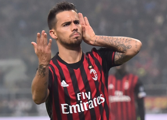 哈里·凯恩替补出场打入帽子戏法，五星拜仁轻松战胜斯图加特（哈里·凯恩替补戴帽，拜仁轻取斯图加特）